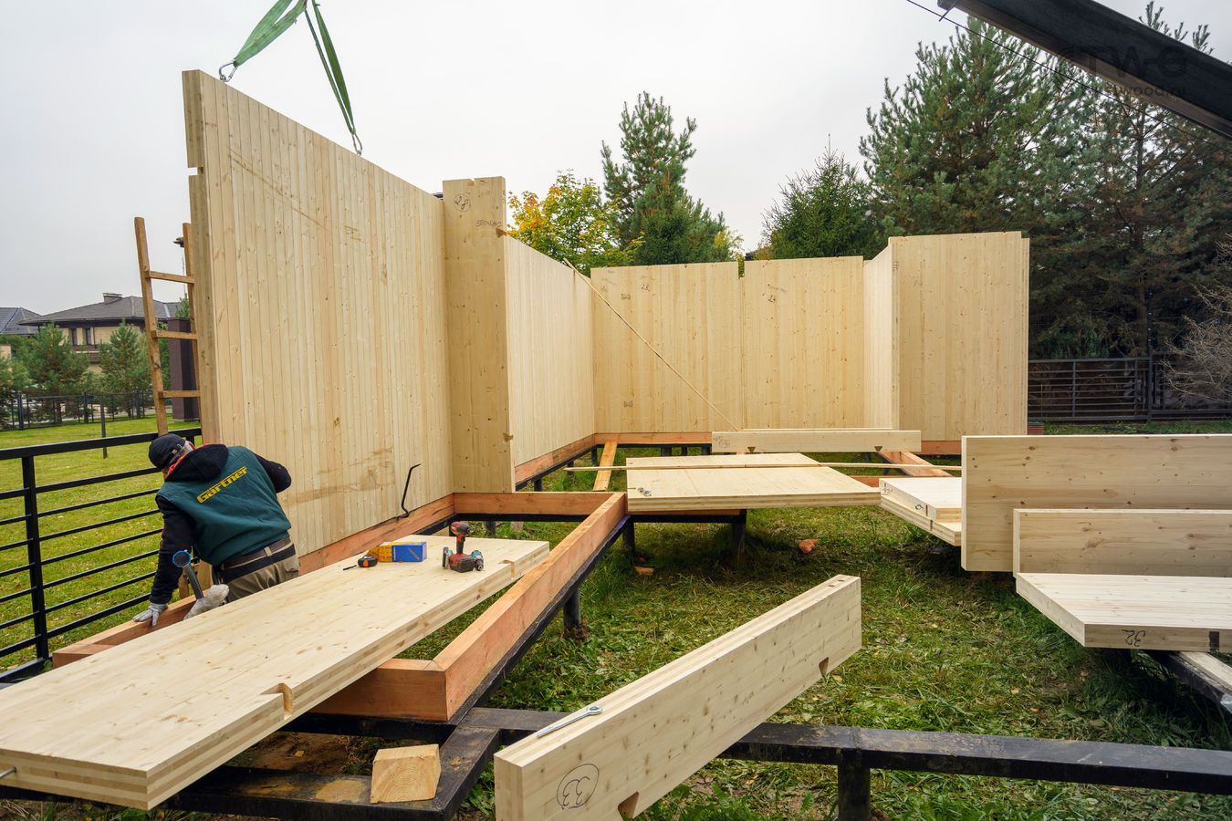 Фундамент на сваяз для дома из CLT